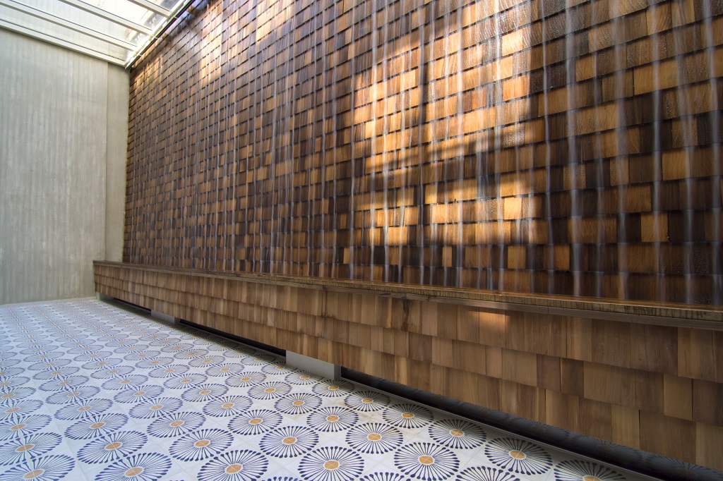 WESTERN-RED-CEDAR-SINGLES